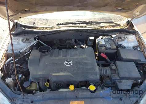 2005 Mazda Mazda6 I Base z USA, uszkodzony, nr VIN 1YVFP80C055M41971